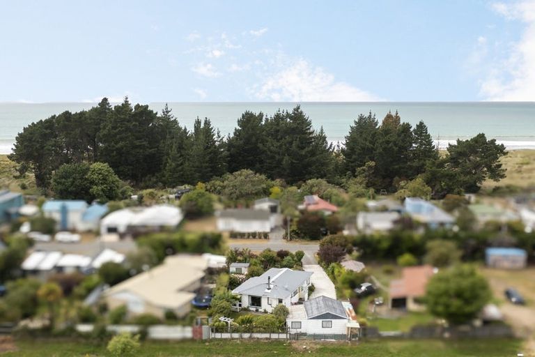 Photo of property in 142 Kings Road, Leithfield, 7481