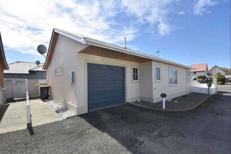 Photo of property in 2h Macmaster Street, Richmond, Invercargill, 9810