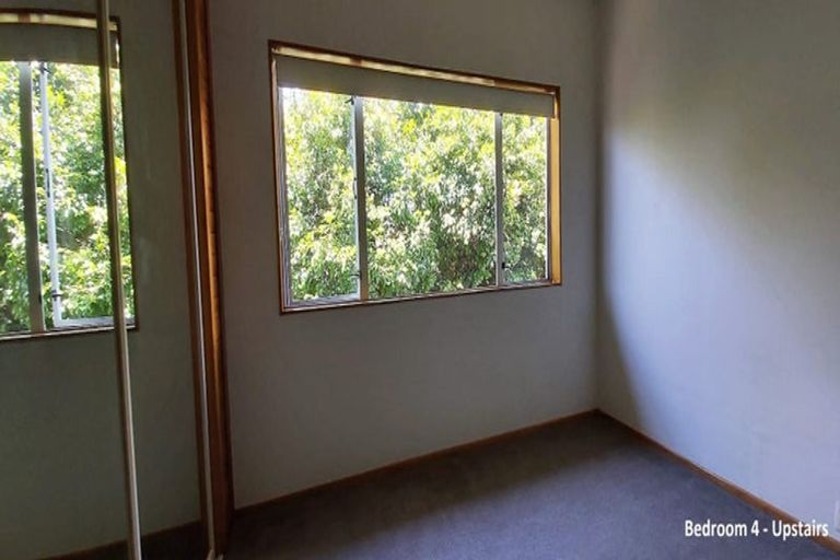 Photo of property in 84a Marine Parade, Mellons Bay, Auckland, 2014