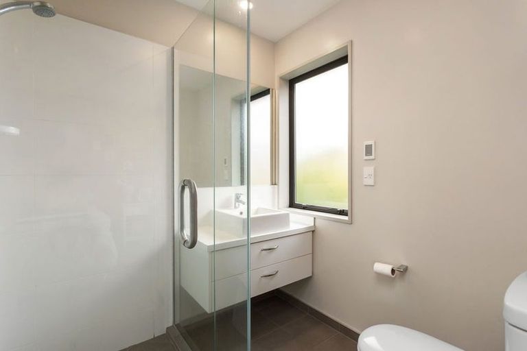 Photo of property in 15c Burdale Street, Riccarton, Christchurch, 8011