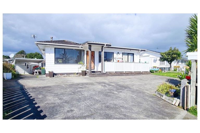 Photo of property in 47 Aarts Avenue, Manurewa, Auckland, 2102