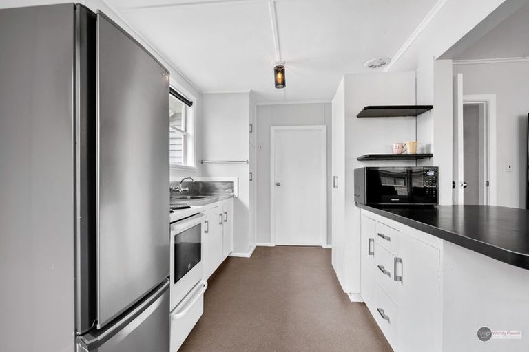 Photo of property in 28a Palmer Crescent, Silverstream, Upper Hutt, 5019