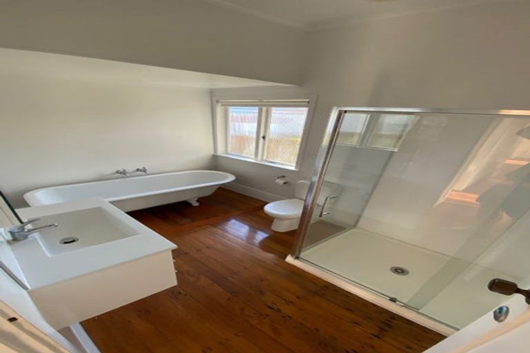 Photo of property in 49a Brandon Road, Glen Eden, Auckland, 0602