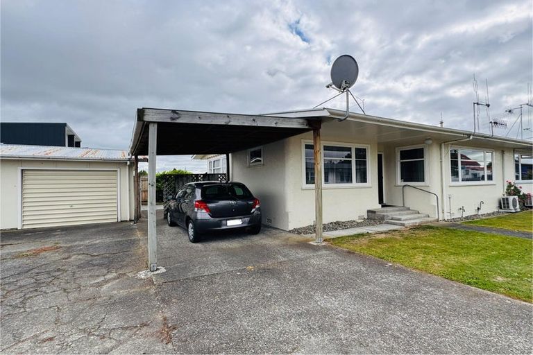 Photo of property in 14 Kiwi Court, Roslyn, Palmerston North, 4414