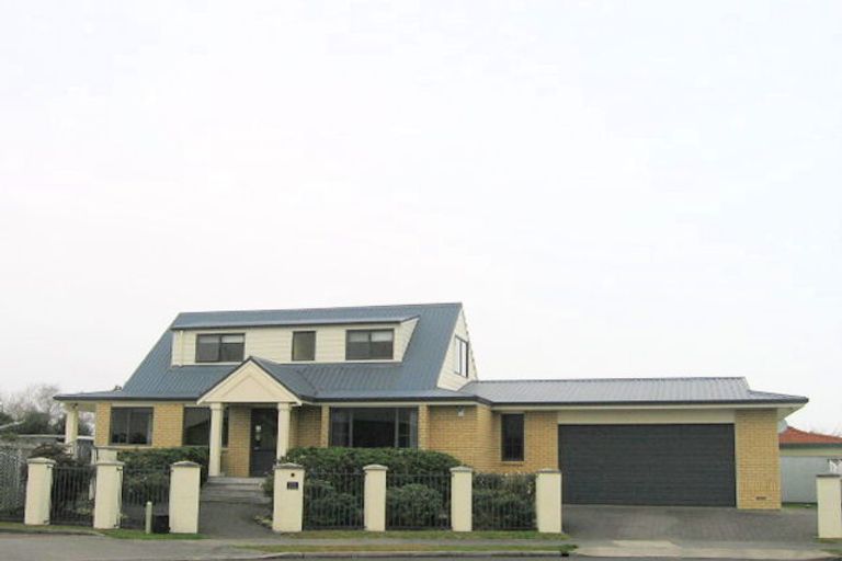 Photo of property in 23 Mews Place, Forest Lake, Hamilton, 3200