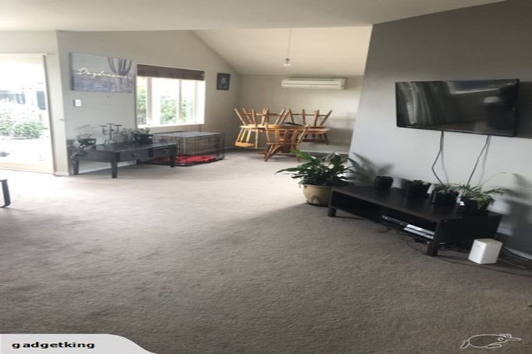 Photo of property in 2/775 Main North Road, Belfast, Christchurch, 8051