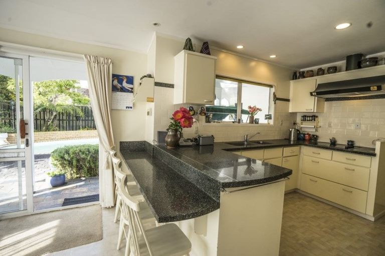 Photo of property in 113 Porritt Avenue, Chatswood, Auckland, 0626