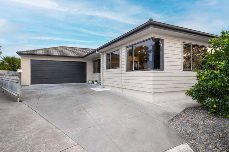 Photo of property in 36 Allens Lane, Clive, 4102