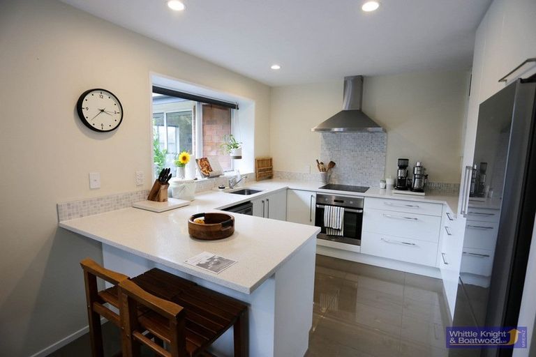 Photo of property in 16 Leith Place, Spreydon, Christchurch, 8024