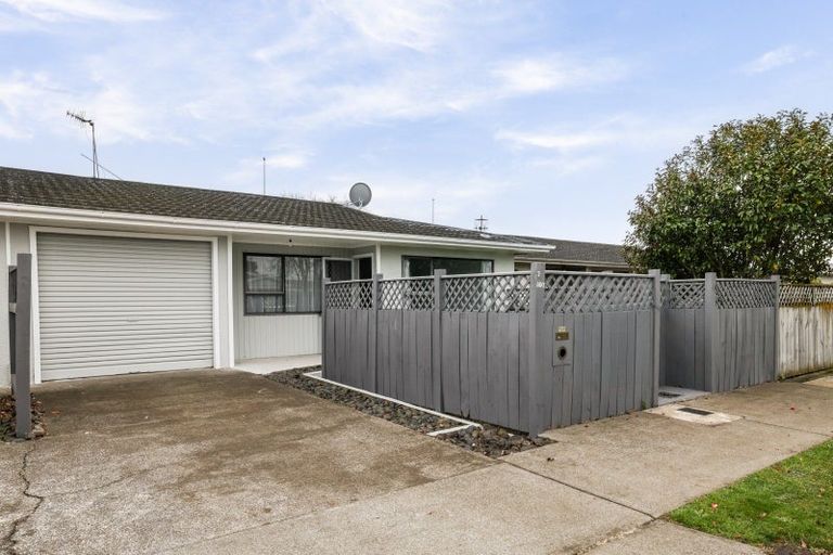 Photo of property in 2/800 Miller Street, Hastings, 4122