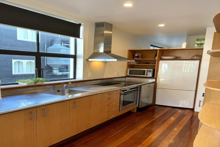 Photo of property in 136 Willis Street, Te Aro, Wellington, 6011