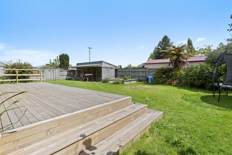 Photo of property in 55 Martin Street, Utuhina, Rotorua, 3015