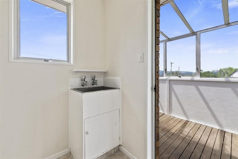 Photo of property in 50 Turner Drive, Western Heights, Rotorua, 3015