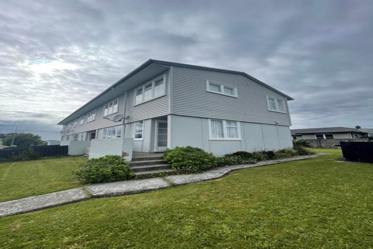 Photo of property in 1-5 Earnslaw Street, Avenal, Invercargill, 9810