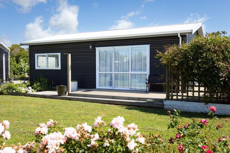 Photo of property in 113 Grey Street, Woodville, 4920