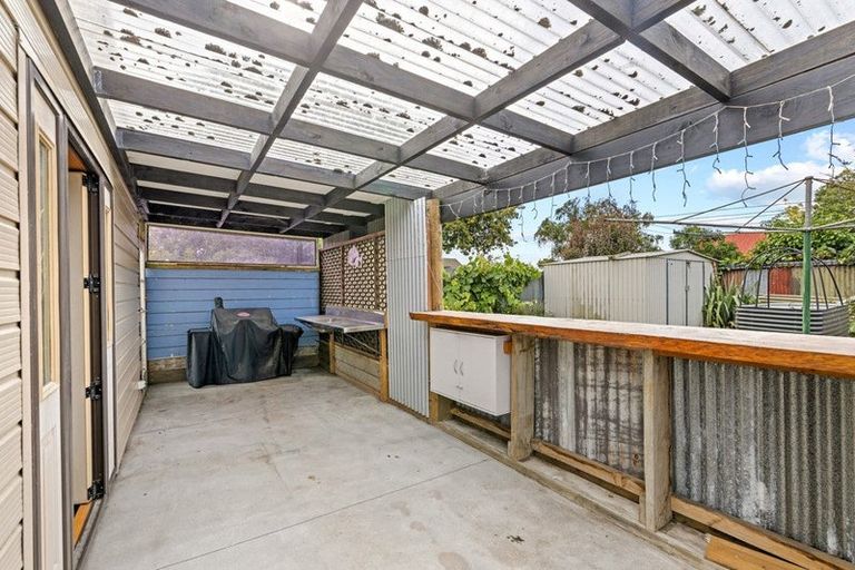 Photo of property in 11 Pannell Avenue, Wainoni, Christchurch, 8061