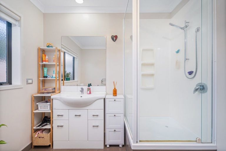 Photo of property in 22 Captain Wood Avenue, Whitianga, 3510