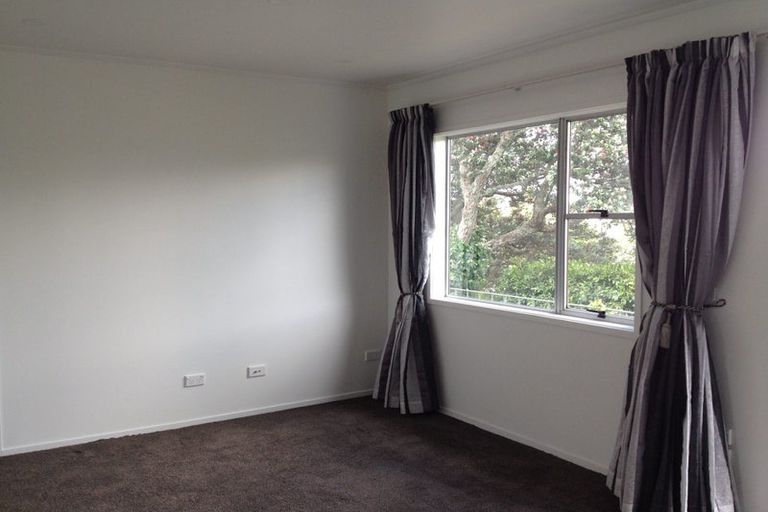 Photo of property in 7/16 Rutland Road, Stanley Point, Auckland, 0624