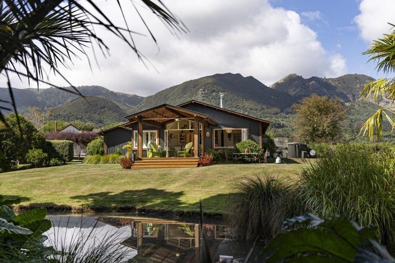 Photo of property in 11 Boyle Street, Clifton, Takaka, 7183