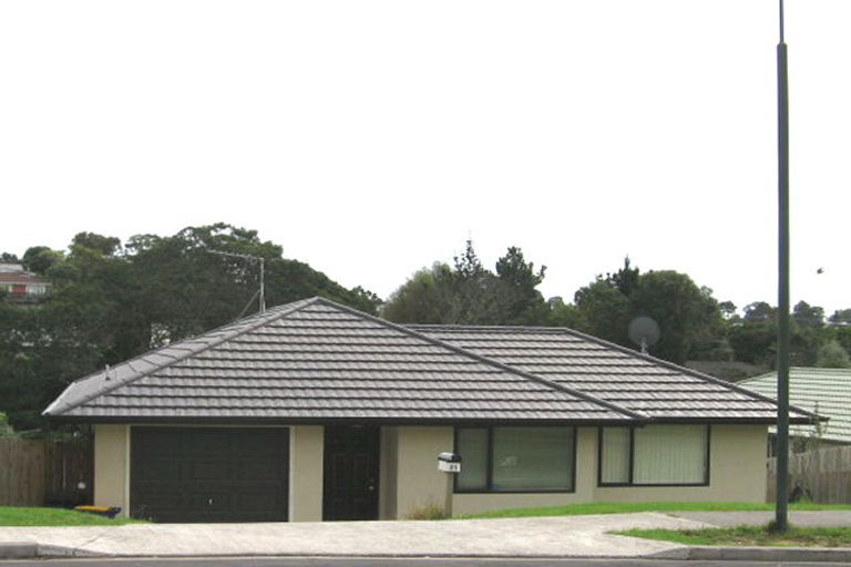 Photo of property in 31 Hewlett Road, Massey, Auckland, 0614