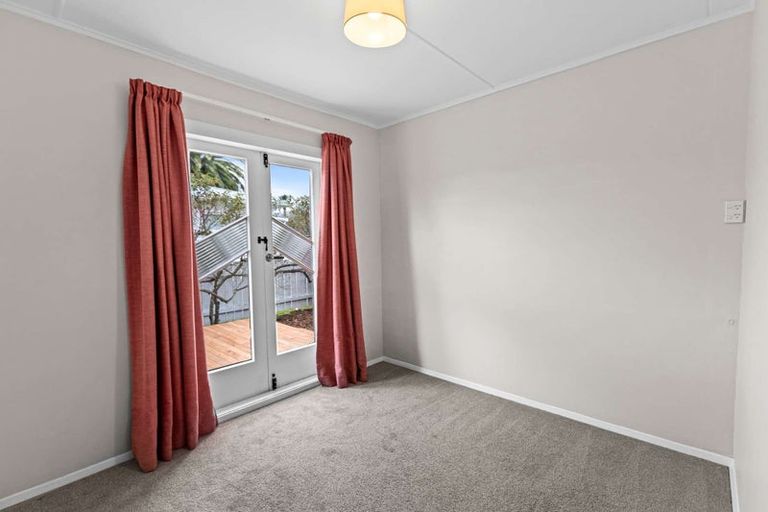 Photo of property in 36 Ormond Street, Woodville, 4920