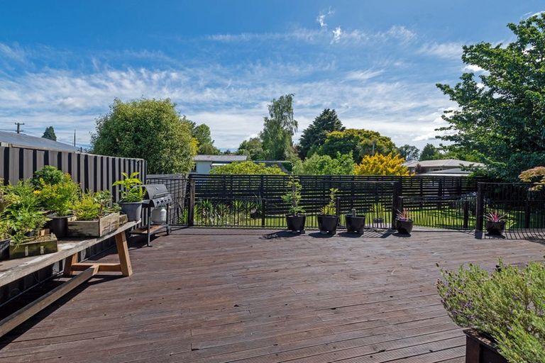 Photo of property in 12a Basley Road, Owhata, Rotorua, 3010