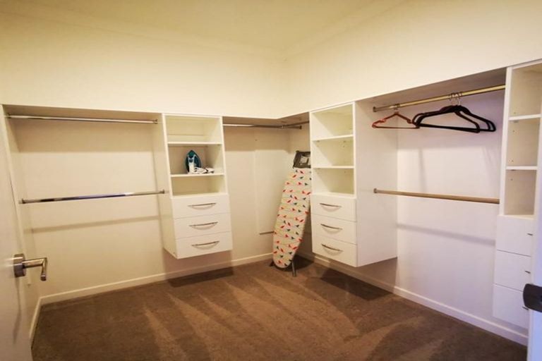 Photo of property in 31 Saint Maroun Rise, The Gardens, Auckland, 2105