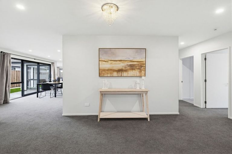 Photo of property in 29 Te Kanawa Lane, Rolleston, 7615