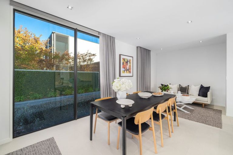 Photo of property in 140b Glandovey Road, Strowan, Christchurch, 8052