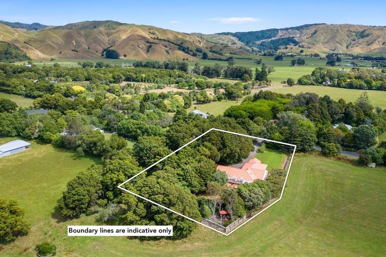 Photo of property in 423 Otaki Gorge Road, Hautere, Otaki, 5582