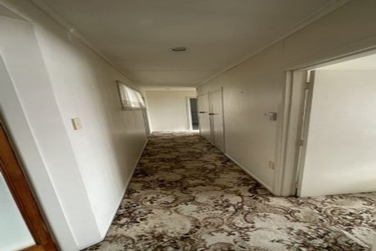 Photo of property in 10 Mildmay Road, Henderson, Auckland, 0610