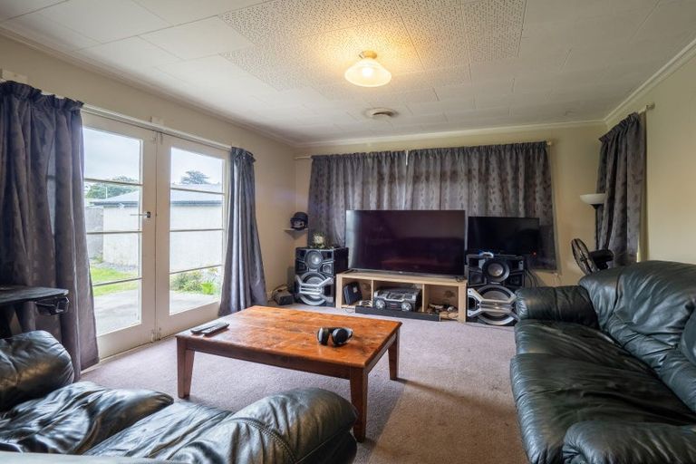 Photo of property in 126 George Street, Tinwald, Ashburton, 7700