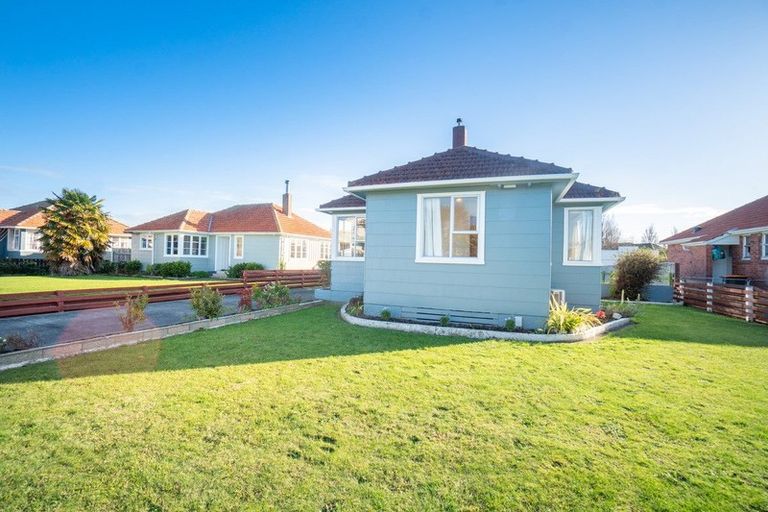 Photo of property in 29 Andrew Avenue, Roslyn, Palmerston North, 4414