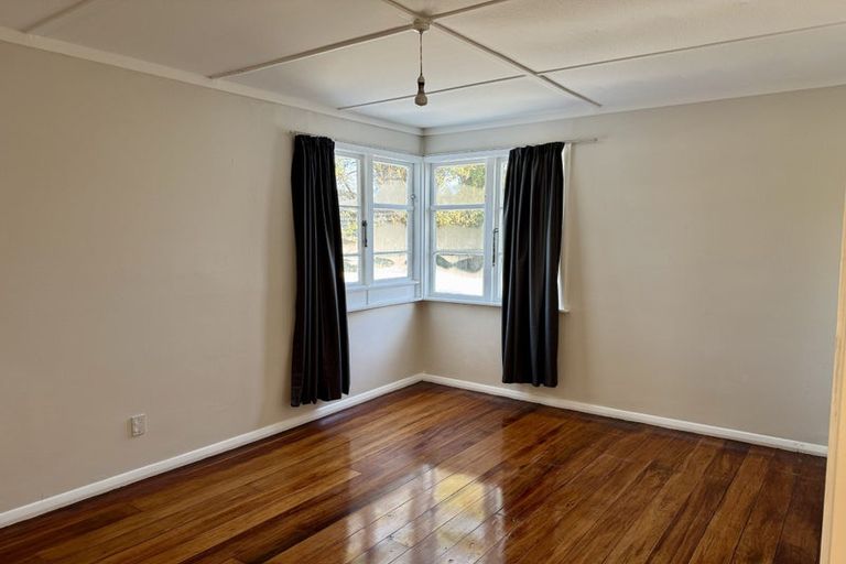 Photo of property in 66 Wilkie Crescent, Naenae, Lower Hutt, 5011