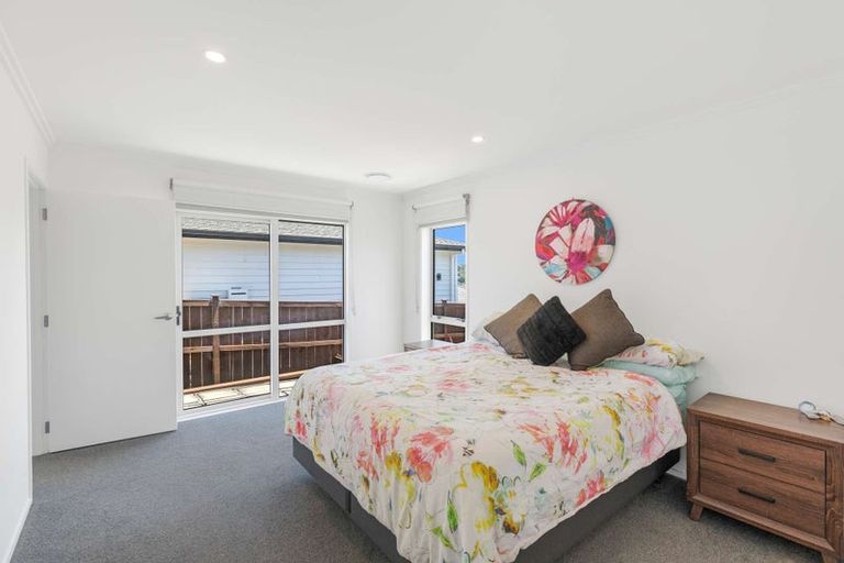 Photo of property in 16 Kiwa Crescent, Gulf Harbour, Whangaparaoa, 0930