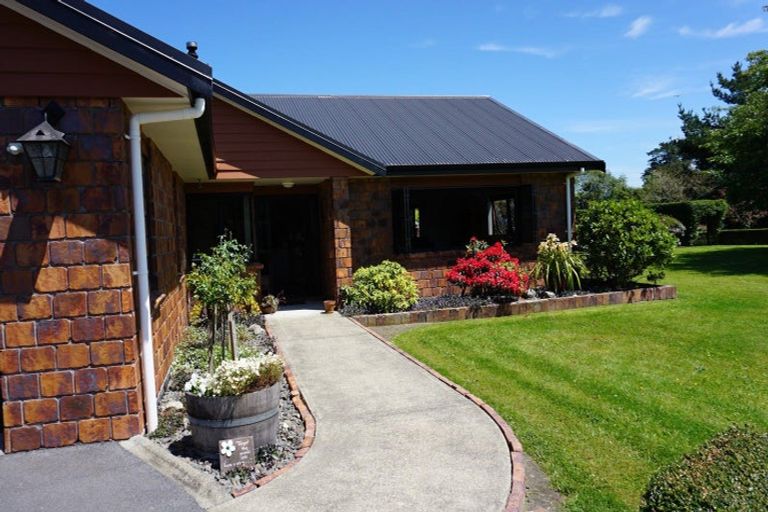 Photo of property in 66 Pohutukawa Drive, Levin, 5571