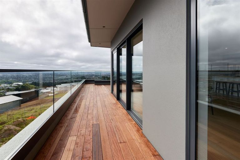 Photo of property in 151 Penruddock Rise, Westmorland, Christchurch, 8025