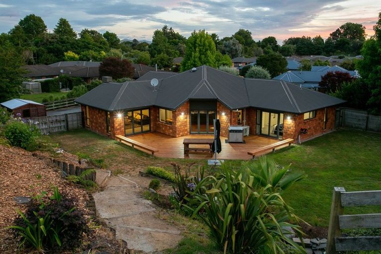 Photo of property in 17 Grace Avenue, Leamington, Cambridge, 3432