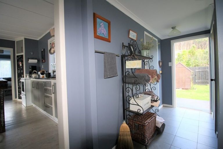 Photo of property in 44a Mako Avenue, Whiritoa, Whangamata, 3691