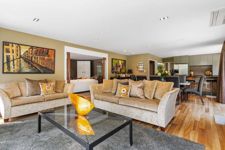 Photo of property in 236 Cashmere Road, Hoon Hay, Christchurch, 8025