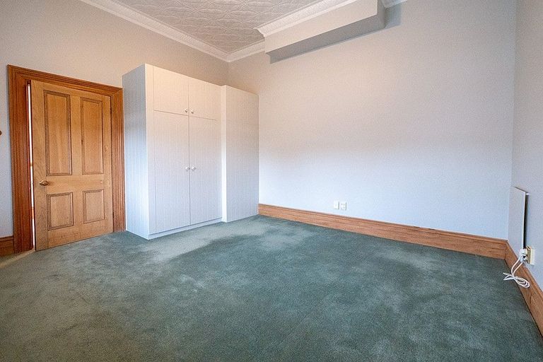 Photo of property in 40 Hargest Crescent, Saint Kilda, Dunedin, 9012