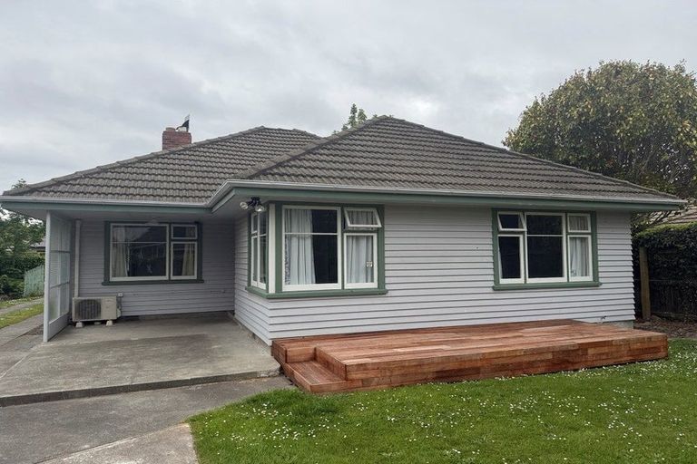 Photo of property in 233 Greers Road, Bryndwr, Christchurch, 8053