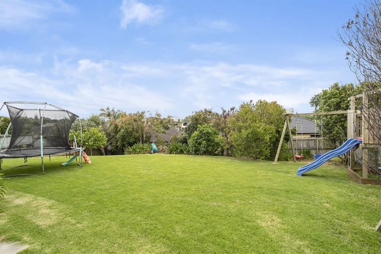Photo of property in 70 Intrepid Crescent, Beachlands, Auckland, 2018