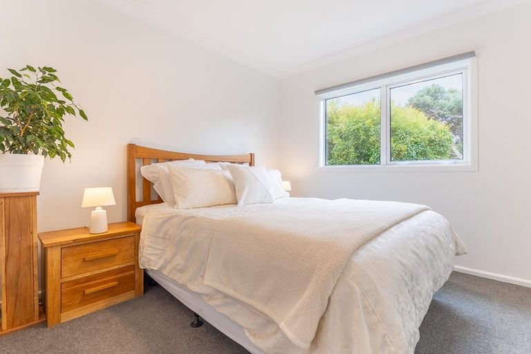 Photo of property in 16 Allen Road, Raumati Beach, Paraparaumu, 5032