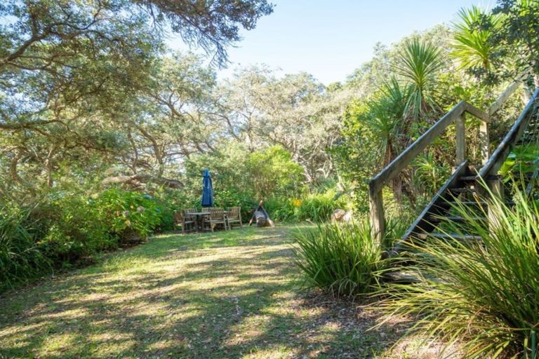 Photo of property in 107 State Highway 10, Coopers Beach, 0420