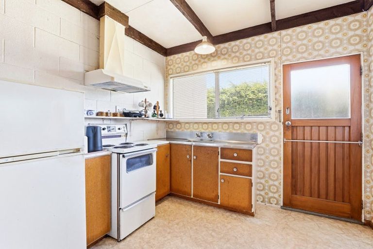 Photo of property in 75b Matai Street, Castlecliff, Whanganui, 4501