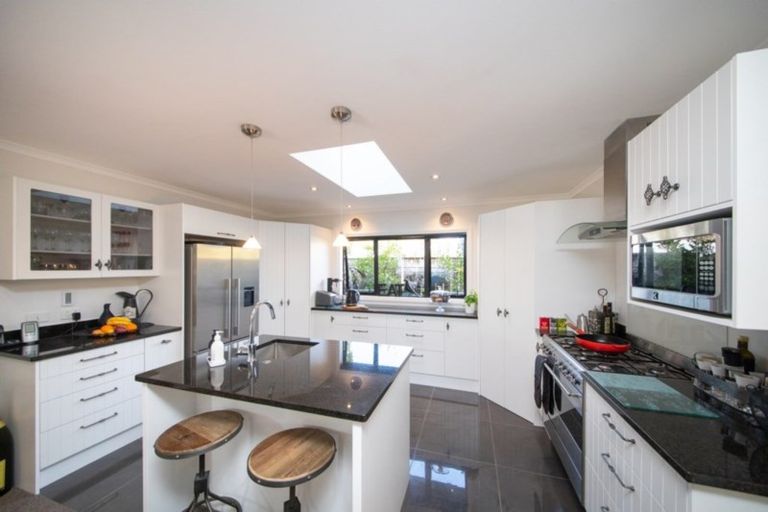 Photo of property in 112a Fitzroy Street, Terrace End, Palmerston North, 4410