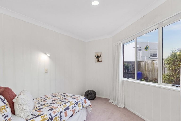 Photo of property in 6/21 Victoria Road, Mount Maunganui, 3116
