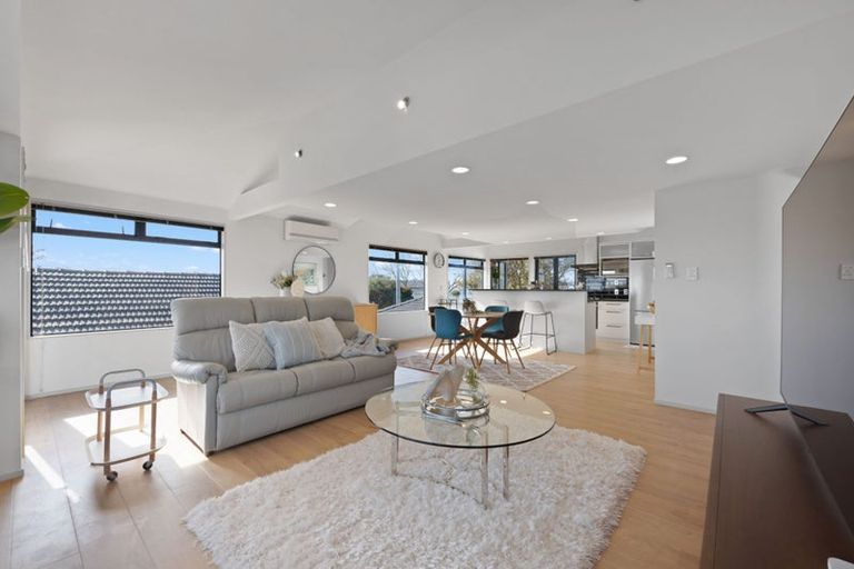 Photo of property in 39a Clovelly Road, Bucklands Beach, Auckland, 2012