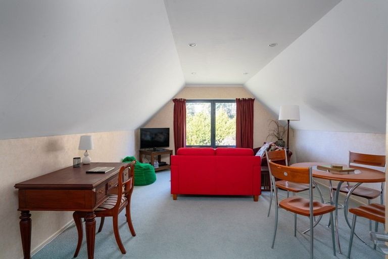 Photo of property in 25 Te Moenga Park, Acacia Bay, Taupo, 3330